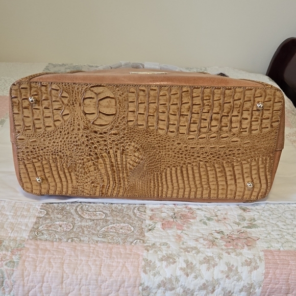 NWT Brahmin Iona Tote in Tiramisu Adrift. RARE. HTF. - Picture 7 of 16